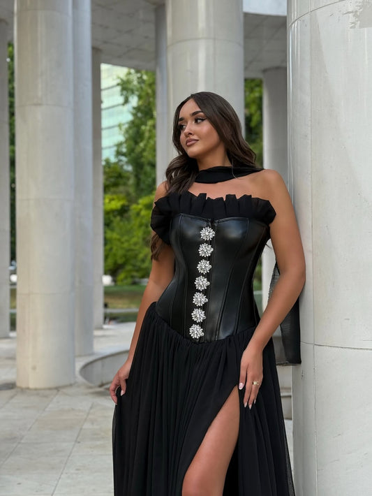 Black Sleeveless Square Strapless Prom Dress With Beads
