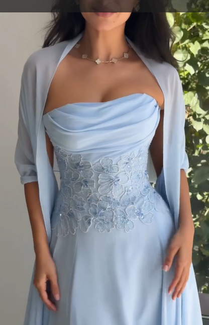 Charming Sky Blue Sleeveless Appliques Evening Dress With Scarf