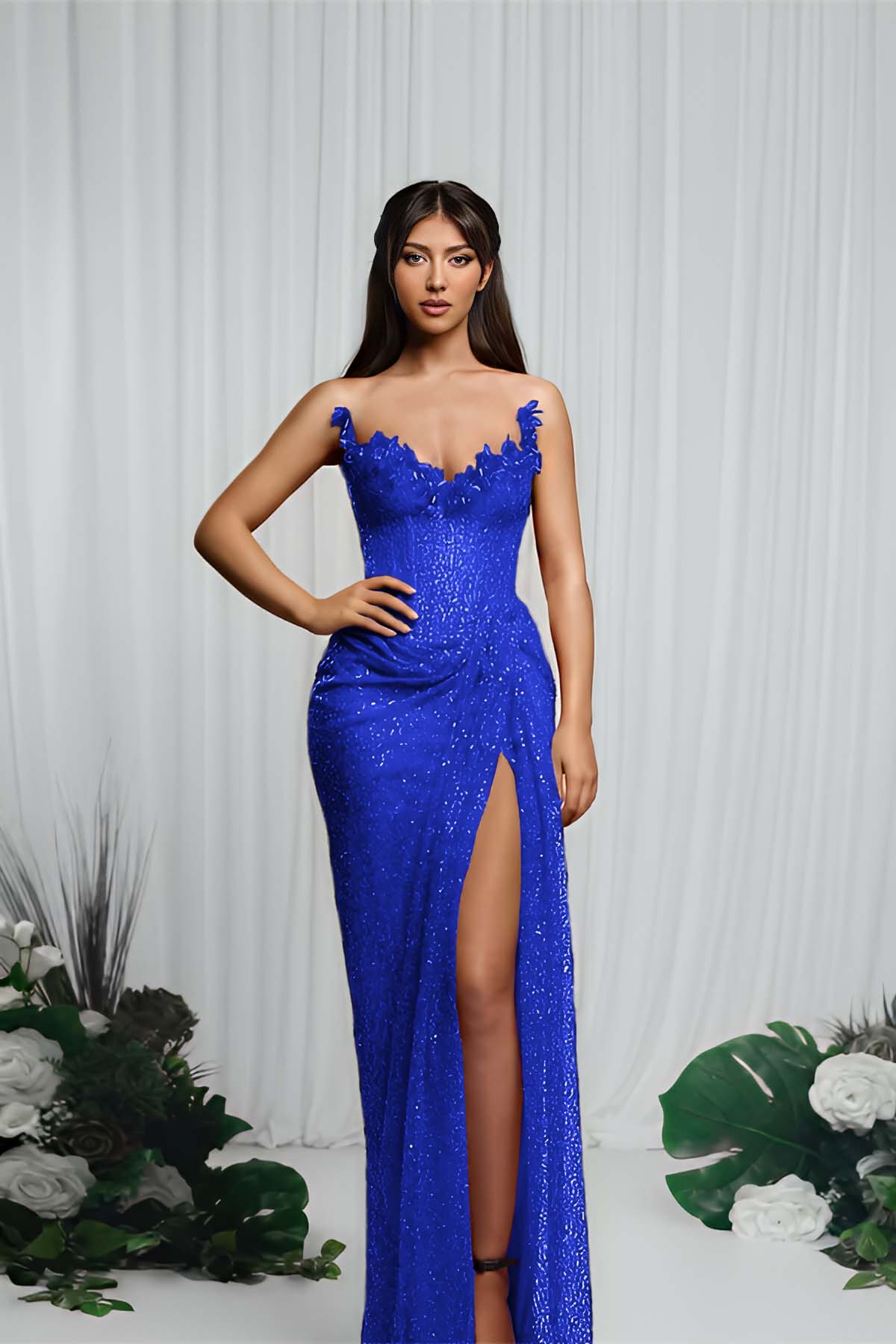 Red Sleeveless Strapless V-Neck Prom Dress With Sequins