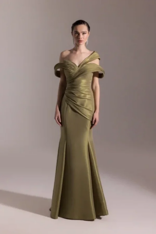 Strapless Off Shoulder Mermaid Sleeveless Prom Dress With Pleated