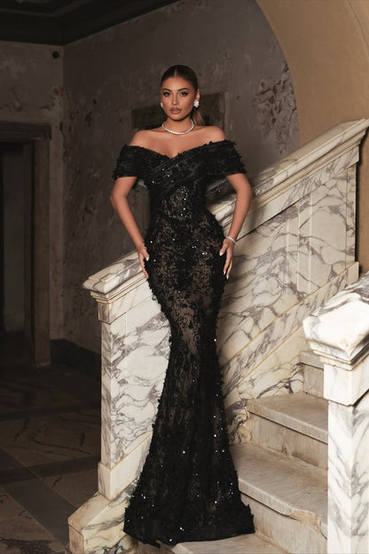 Black Sleeveless Off Shoulders Lace Mermaid Long Prom Dress With Sequins