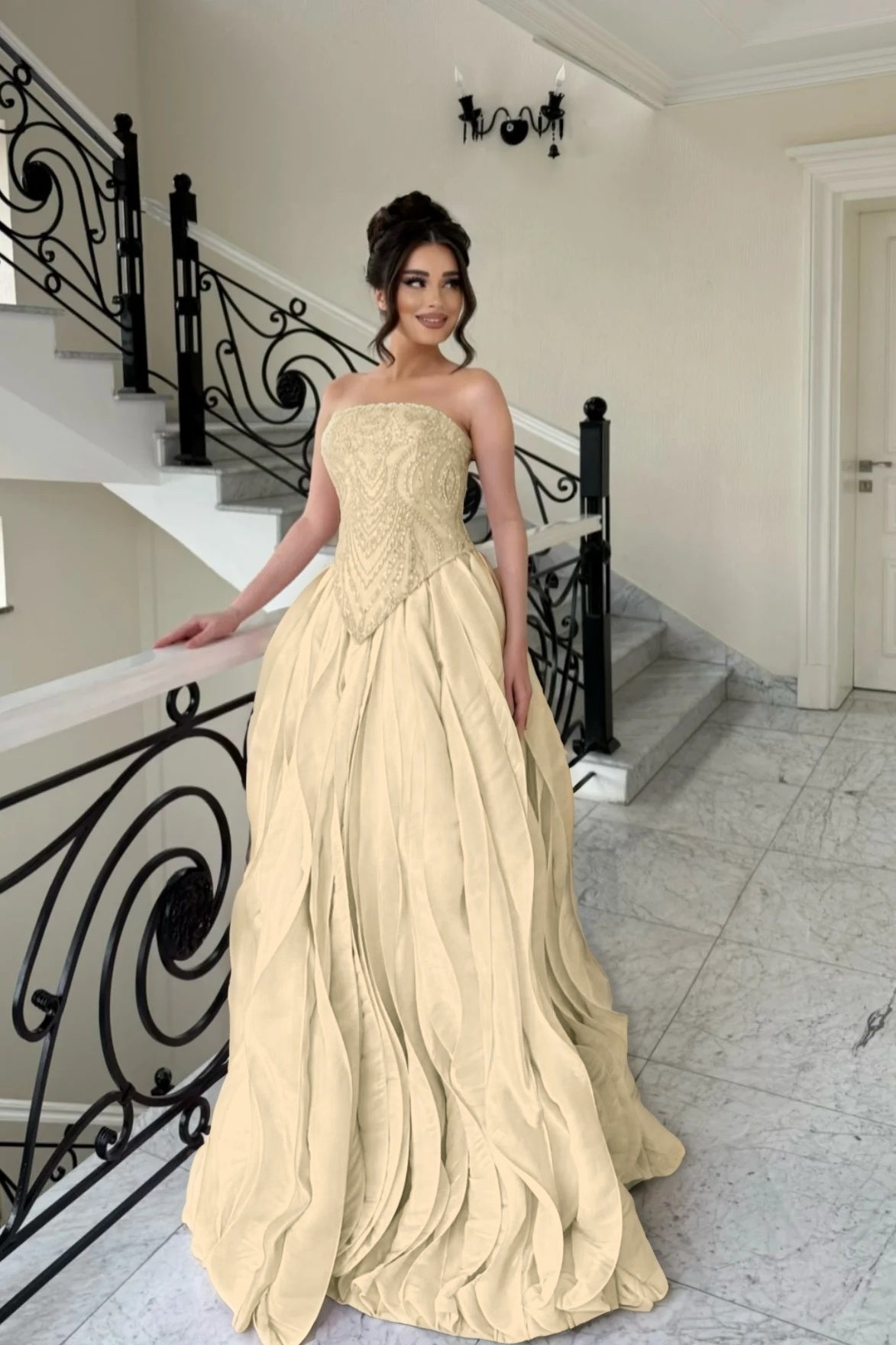 Elegant Pink Strapless Evening Dress A-Line Floor Length with Beading