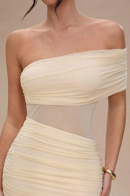 Chic Daffodil Chiffon One Shoulder Mermaid Strapless Prom Dress with Pleated