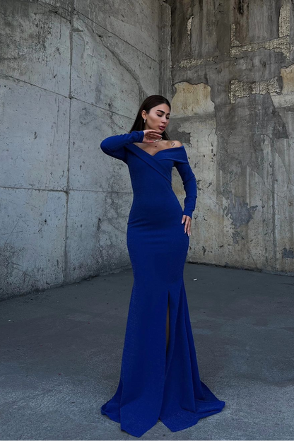 Stunning Dark Green Strapless Long Sleeves Deep V Neck Mermaid Prom Dress with Split