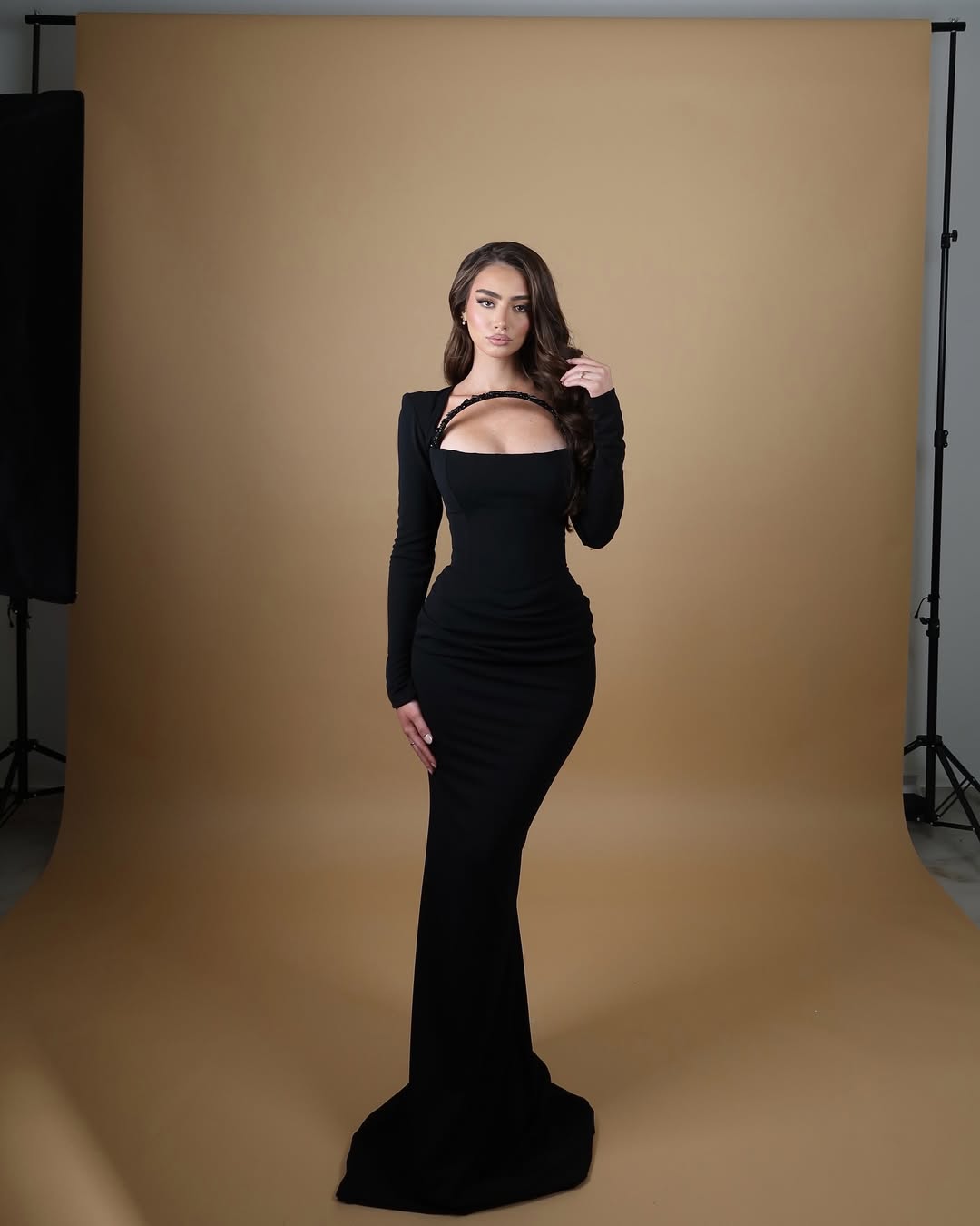 Chic Black Long Sleeveless Square Mermaid Prom Dress