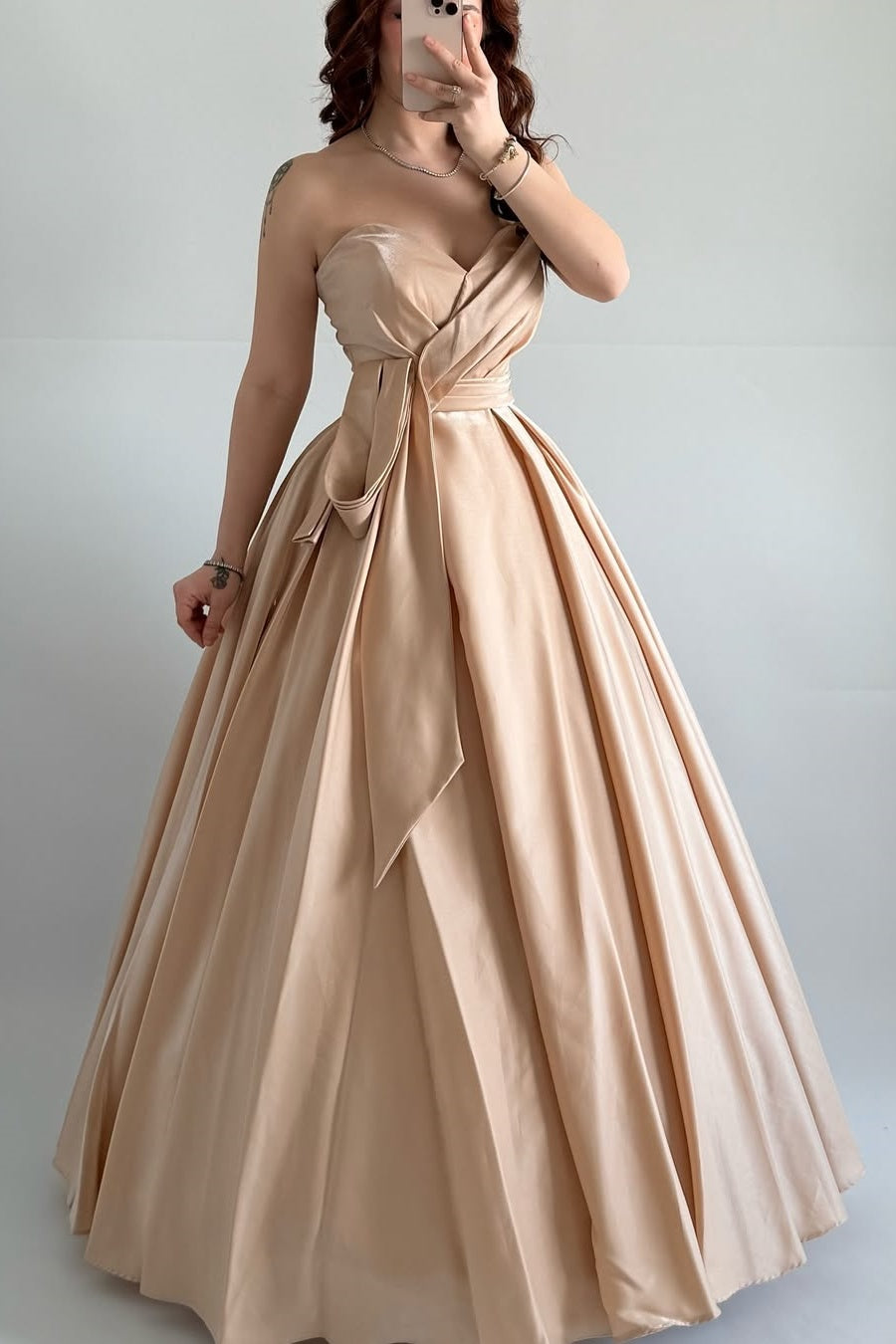 Sleeveless Strapless V-Neck A-Line Prom Dress With Pleated