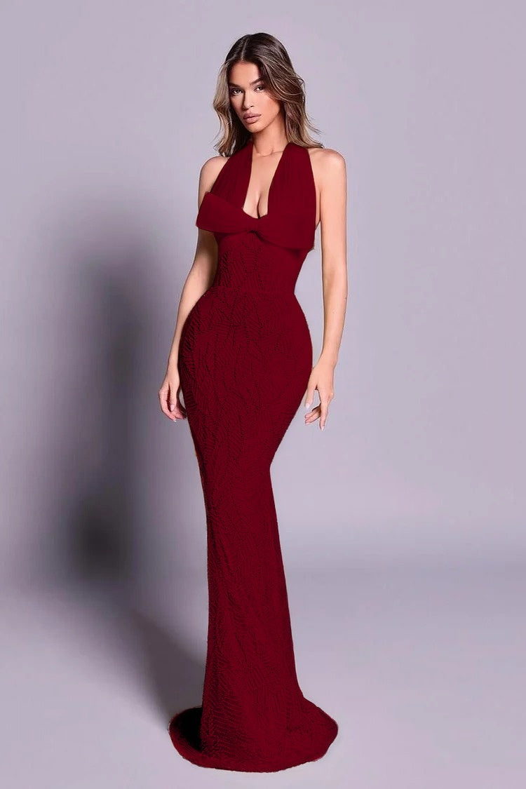 Chic Sleeveless Halter Straps Long Mermaid Evening Dress With Embroidery