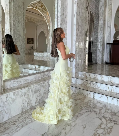 Daffodil Strapless Evening Dress Sleeveless Floor Length With Flower