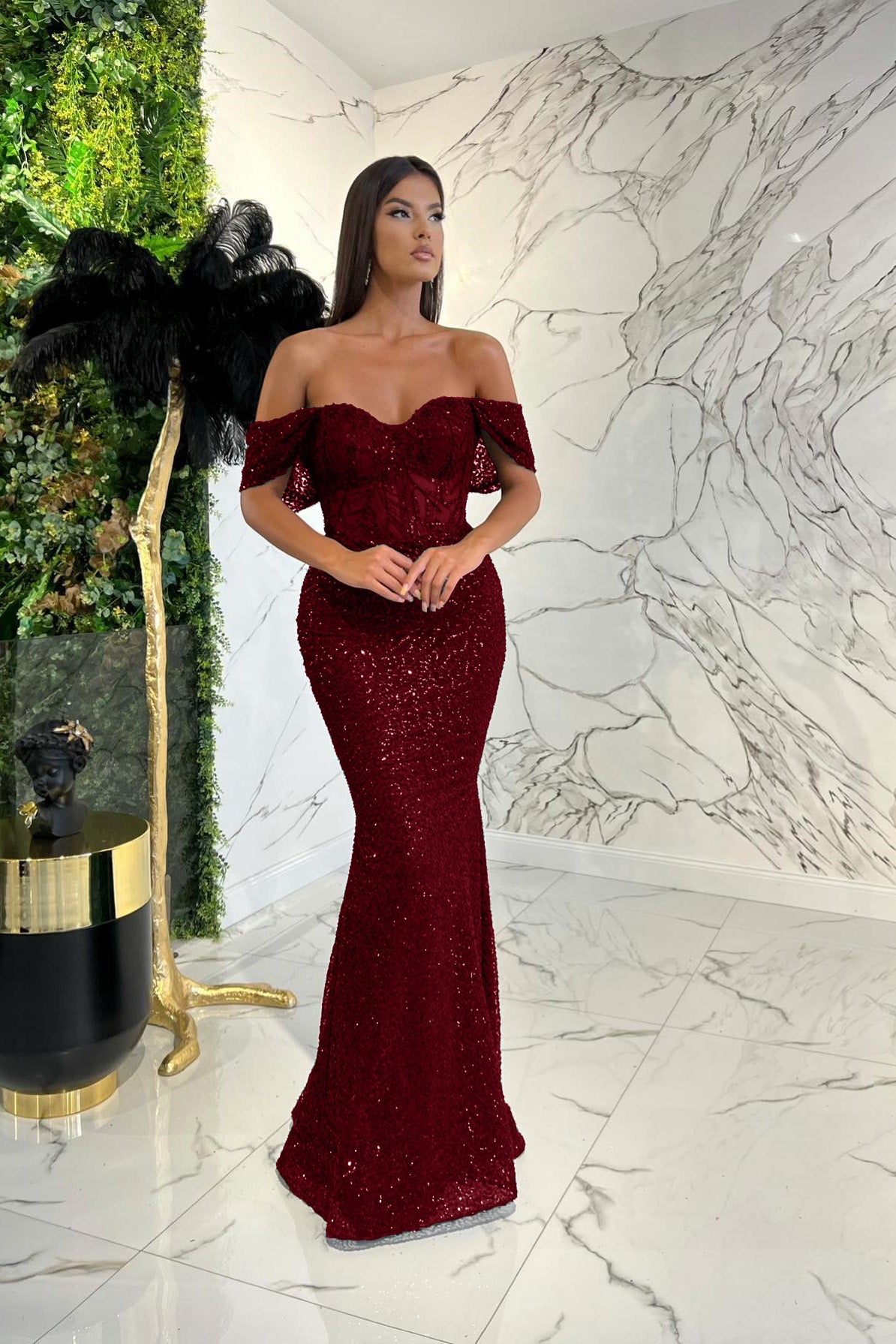 Elegant Dark Green Sweetheart  Off-The-Shoulder Prom Dress With Applique Sequins