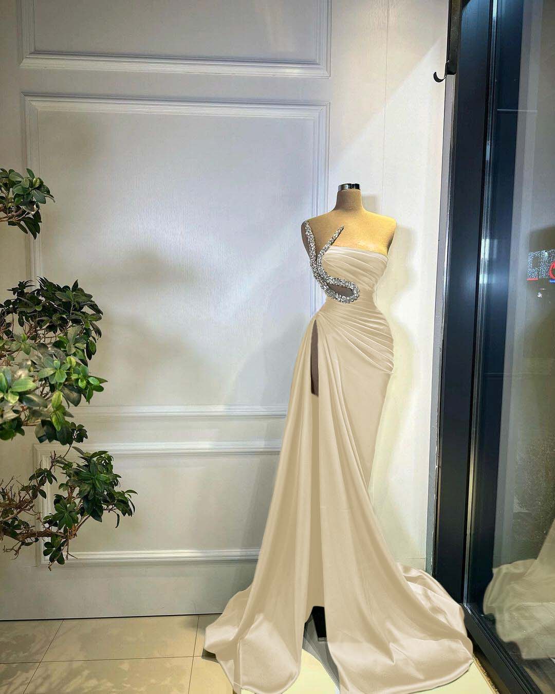 Green Strapless Pleated Long Beaded High Split Prom Dress