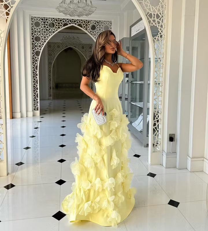 Daffodil Strapless Evening Dress Sleeveless Floor Length With Flower
