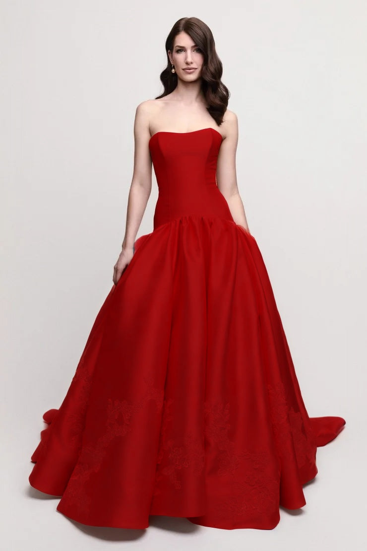 Charming Sleeveless Pink Strapless Satin Evening Dress With Applique