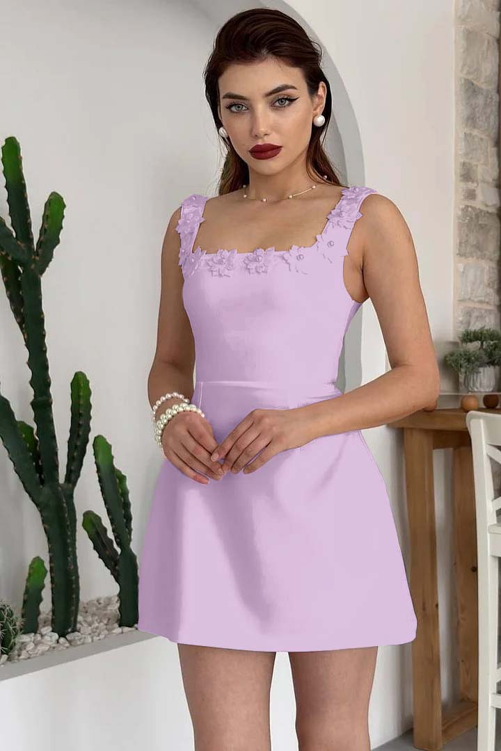 Chic White Satin Pearl Beaded Sleeveless Floral Applique Short Prom Dress