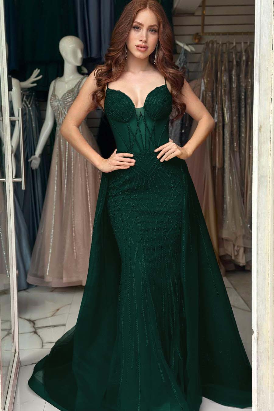 Elegant Red Sequins Spaghtti Strap Sleeveless Sweetheart Prom Dress with Detachable Train