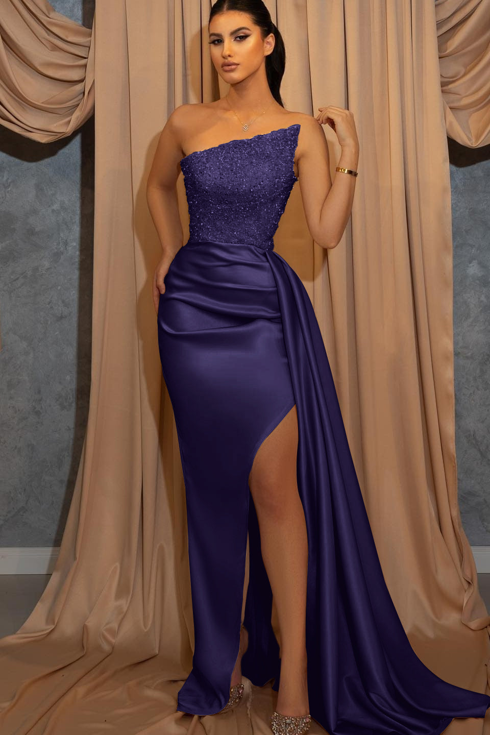 Sequins Champagne Sleeveless Prom Dress Mermaid With Split Ruffles