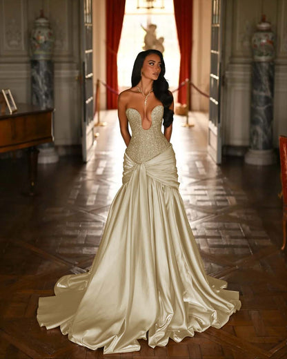 Sexy Sleeveless Deep V-Neck Strapless Long Prom Dress With Beaded Embroidery