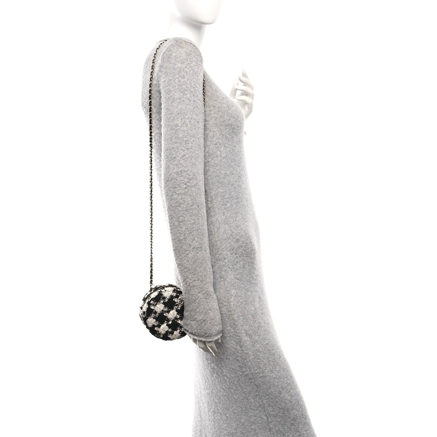 Tweed Quilted Round Clutch With Chain Black Ecru White
