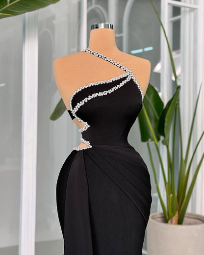 Black Sleeveless Halter Straps Mermaid Prom Dress With Beads