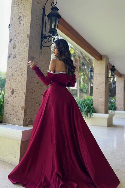 Burgundy Long Sleeves Strapless Sweetheart A-Line Beadeds Prom Dress