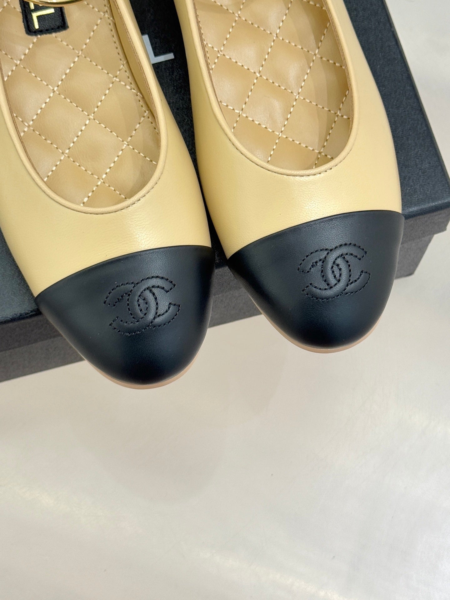 CC 26C Ribbon Double C Camellia Mary Jane Beige Black Lambskin