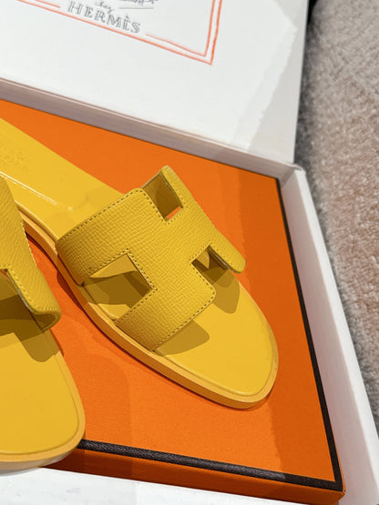 HM 25 Oran Sandal Dark Yellow Epsom