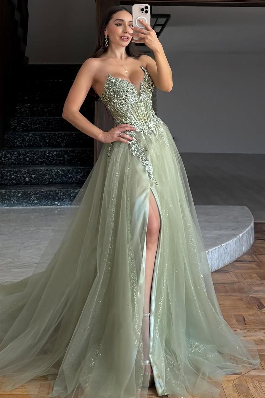 Sleeveless V-Neck A-Line Prom Dress With Embroidery