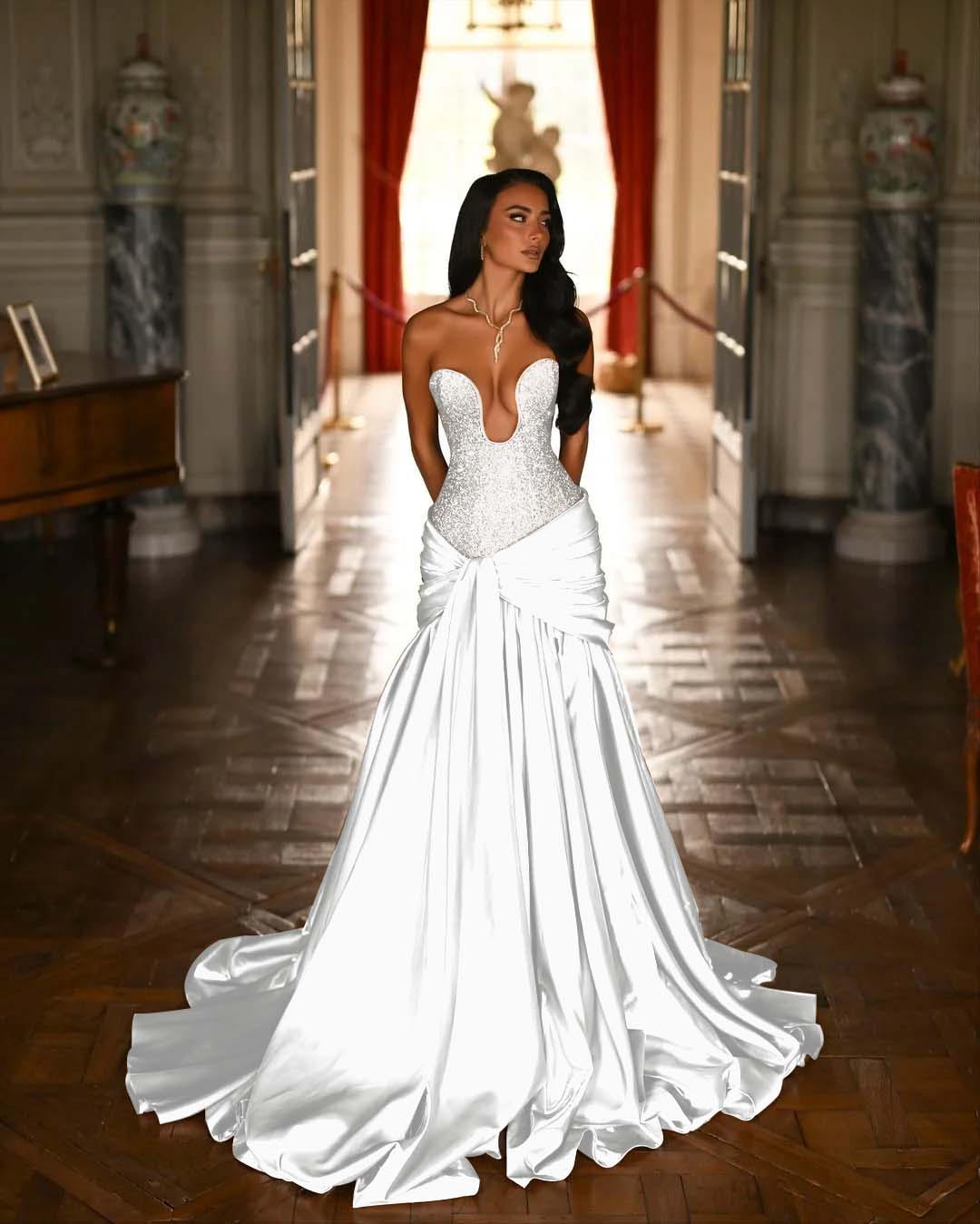 Sexy Sleeveless Deep V-Neck Strapless Long Prom Dress With Beaded Embroidery