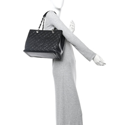 Caviar Quilted Grand Shopping Tote GST Black
