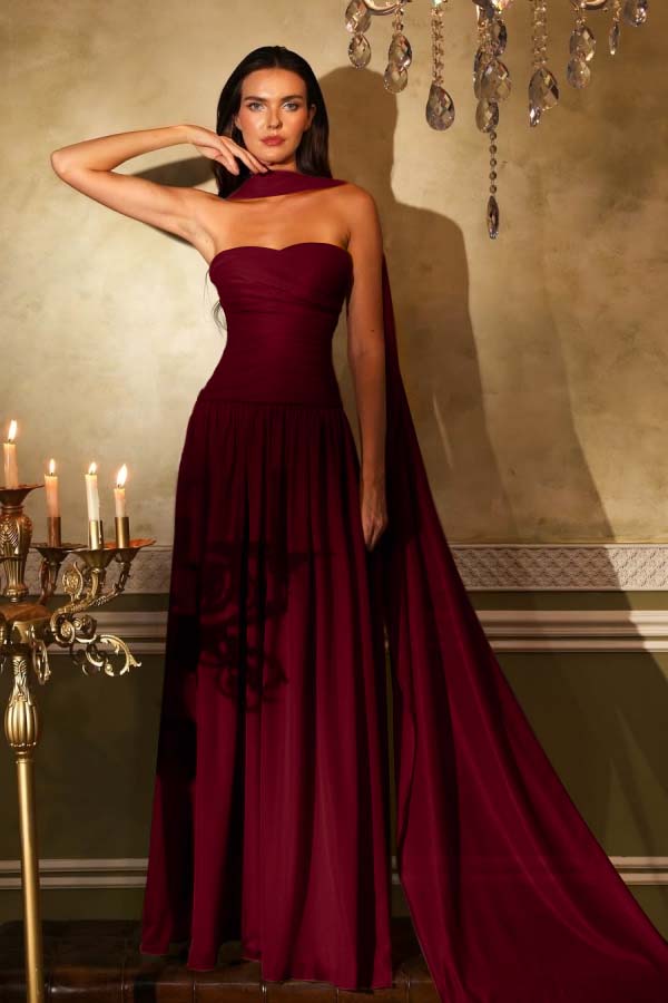 Sleeveless Square Strapless Prom Dress With Pleated