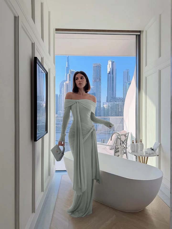 Chic Sky Blue Off-The-Shoulder Long Sleeves Pleated Chiffon Evening Dress