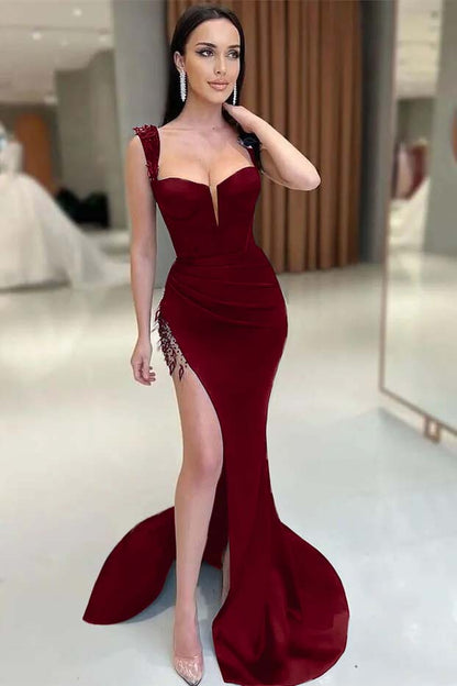 V-Neck Split Mermaid Sleeveless Prom Dress With Beadings On Sale Black Gorgeous