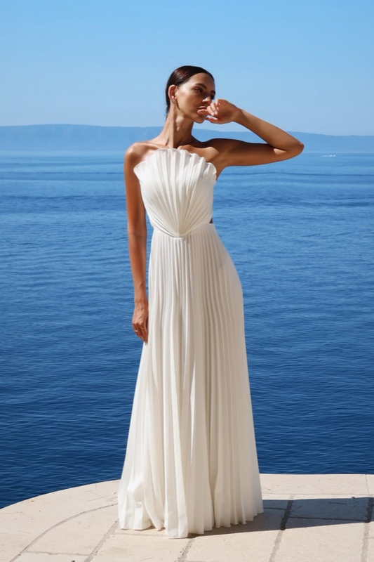 Simple White Sleeveless Strapless Long Prom Dress With Pleated