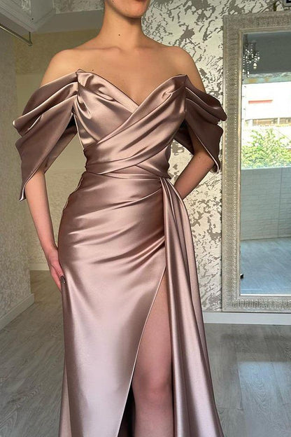 Simple Satin Strapless V Neck Off the Shoulder Long Pleated Prom Dress with Split