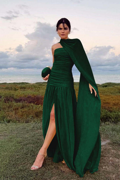 Elegant Daffodil Chiffon Strapless Sleeveless Split Prom Dress with Scarf