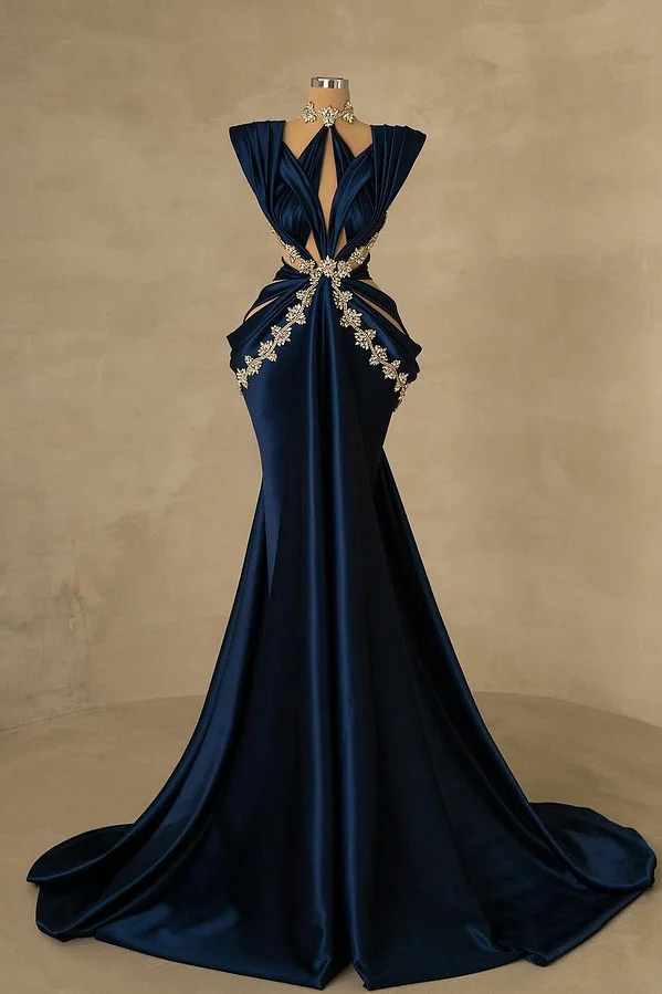Sleeveless Halter Straps Deep V-Neck Mermaid Beadeds Prom Dress