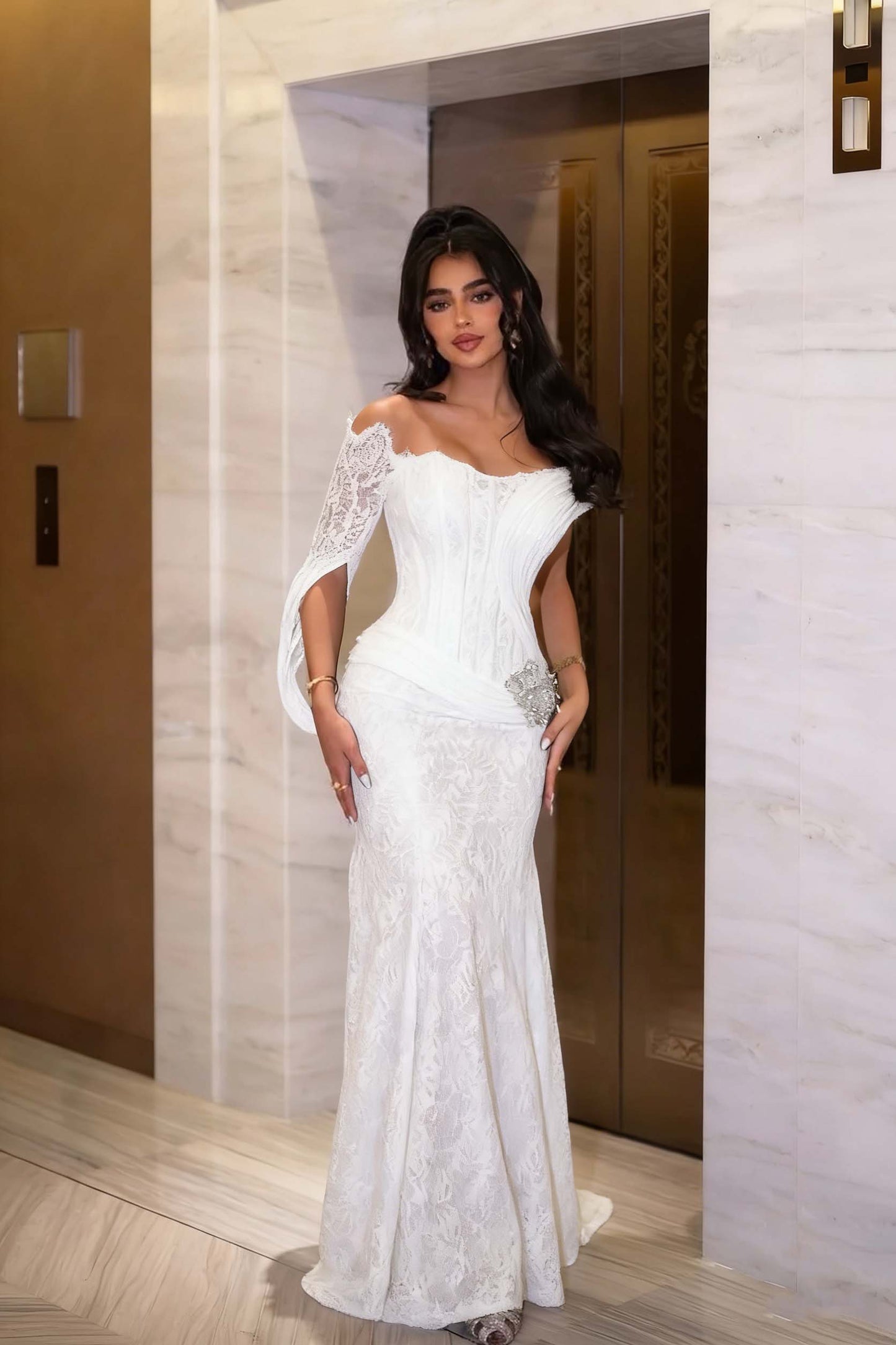 Black Long Sleeves Strapless Mermaid Prom Dress With Embroidery