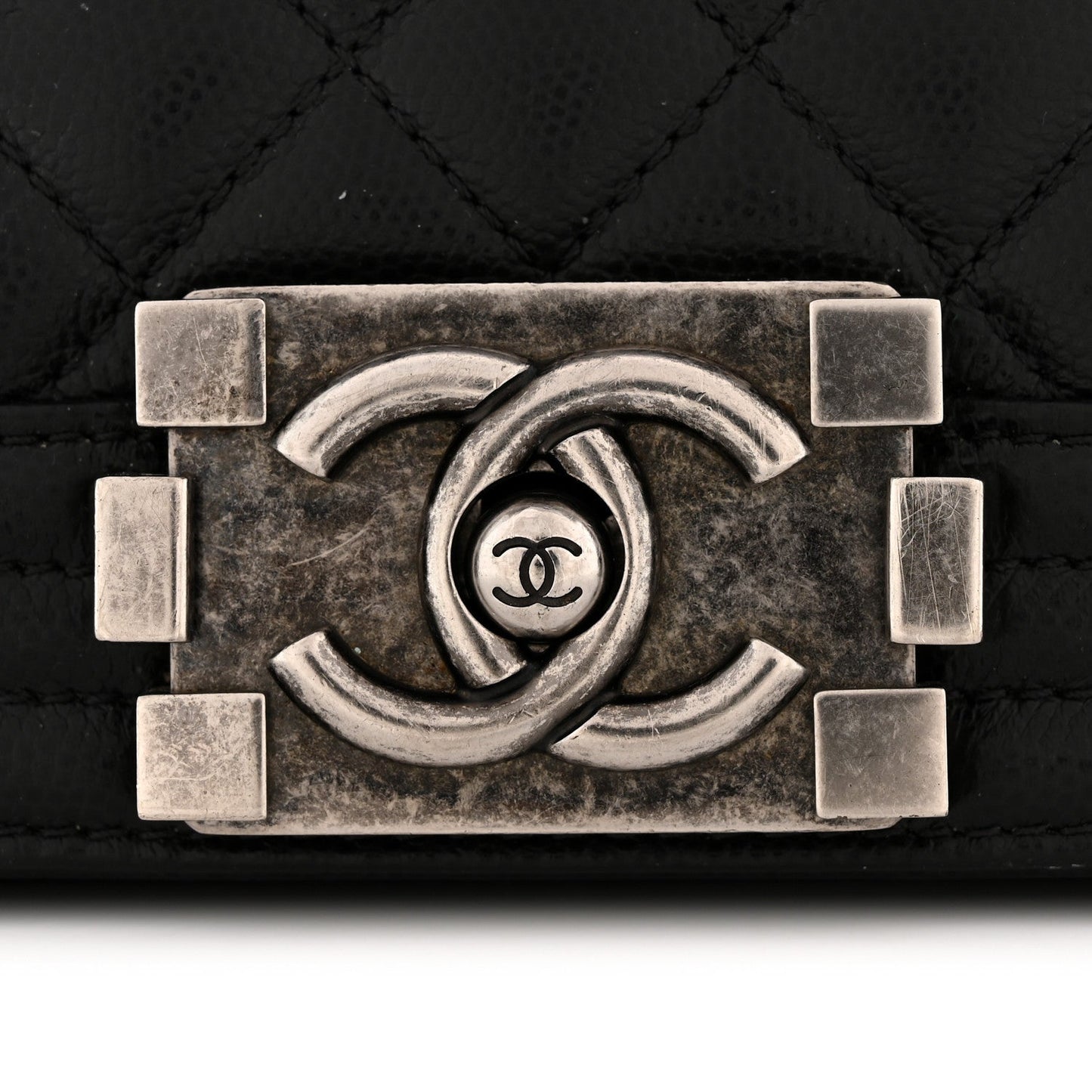 Caviar Quilted Large Boy Flap Black