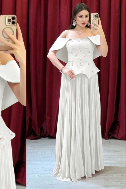 Chic Off The Shoulder Sleeveless Long Prom Dress With Beading