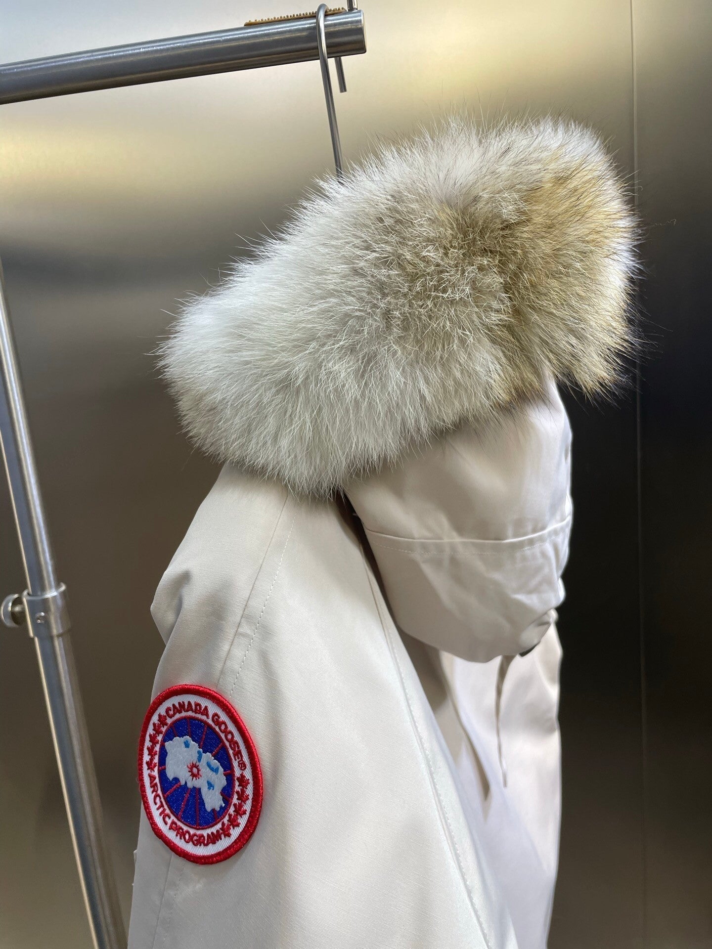 C. Goose Bomber Jacket Ivory White Polyester 0035