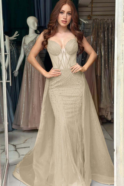 Elegant Red Sequins Spaghtti Strap Sleeveless Sweetheart Prom Dress with Detachable Train
