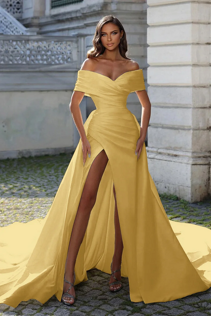 White Split Off-The-Shoulder Long Strapless Prom Dress With Detachable Trail