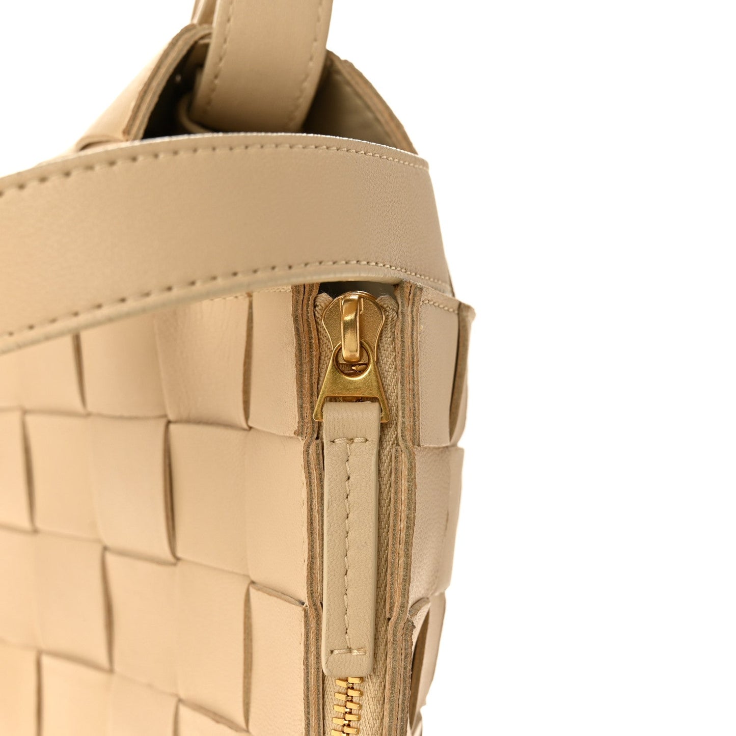 Lambskin Maxi Intrecciato Bowling Cassette Shoulder Bag Porridge