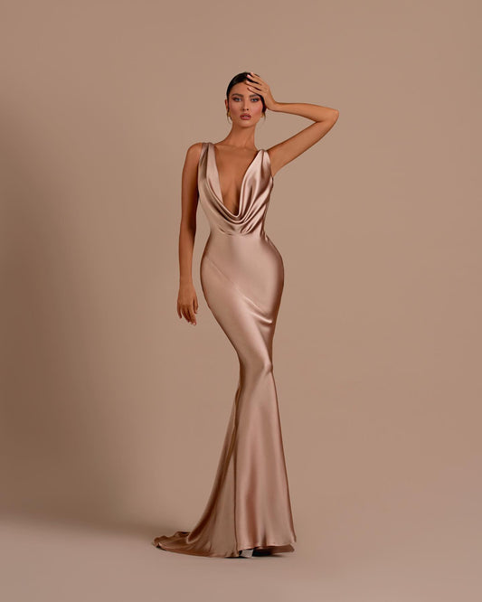 Charming Mermaid Red Sheath Halter Long Prom Dress