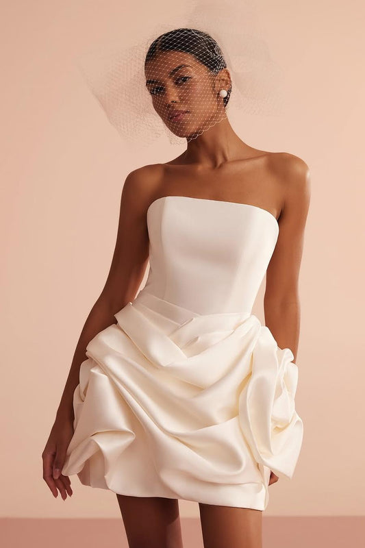 Exquiste Cream Satin Strapless Sleeveless Short Prom Dress with Pleated