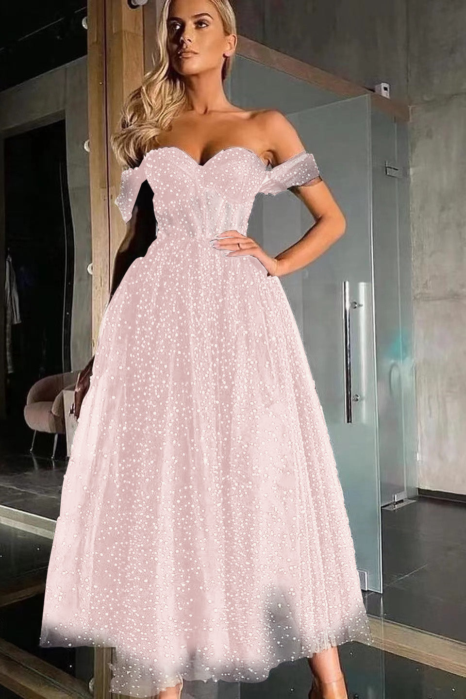 Black Off-The-Shoulder Sweetheart A-Line Beads Prom Dress With Tulle