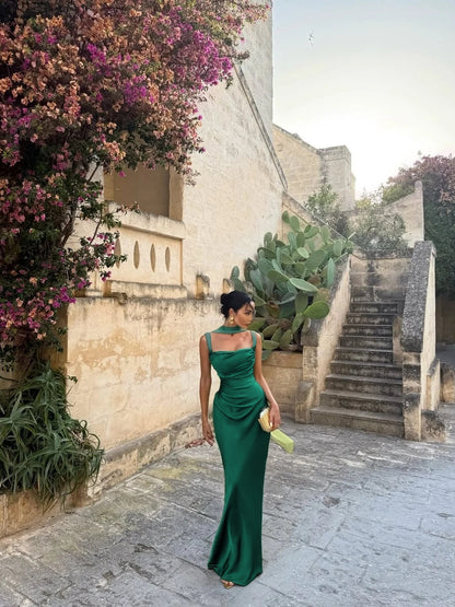 Elegant Green Square Pleated Sleeveless Evening Dress With Scarf