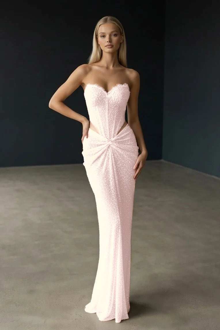Gorgeous Sleeveless Sweetheart Fitted Evening Dress With Beading