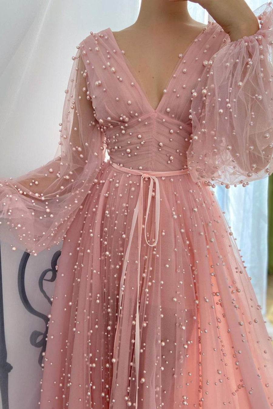 Pink Plunging Neck Long Puffy Sleeves Evening Dress With Pearl Beaded Tulle