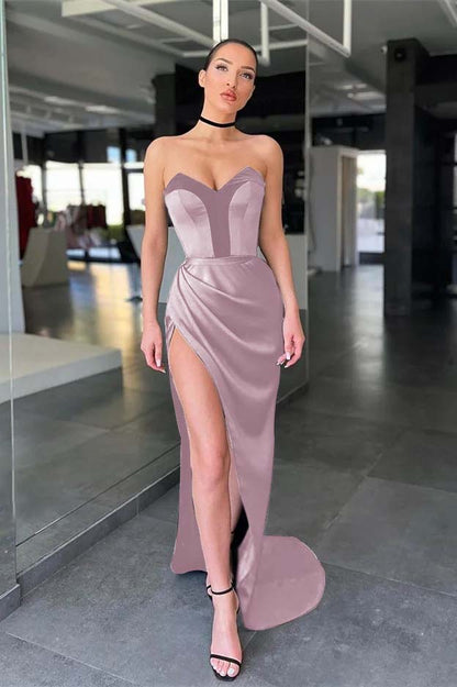 Elegant Sweetheart Mermaid Prom Black Dress With Slit