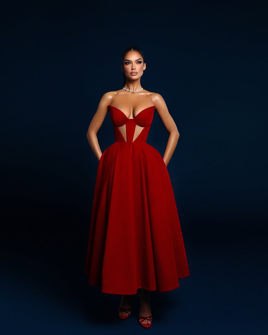 Red Simple Sleeveless Deep V-Neck Strapless A-Line Prom Dress